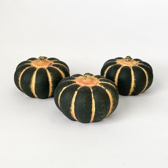 Ceramic Pumpkins Black Gourd Fall Halloween Home Decor Goth Whimsigoth Vintage - Picture 1 of 7
